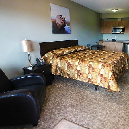 Alberta Beach Inn And Suites المظهر الخارجي الصورة